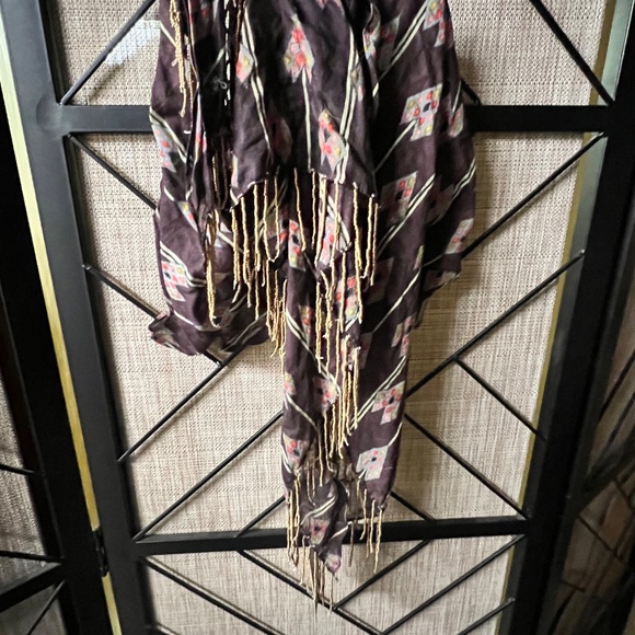 Urban Outfitters Scarf Shawl - Picture 2 of 3